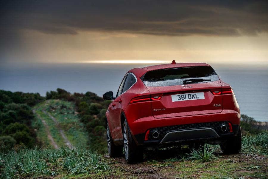  Jaguar E-Pace D240 AWD 2017 года  (WW) (фото 25 из 40)